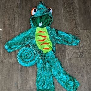 2-3 T Cameleon Halloween costume 🎃